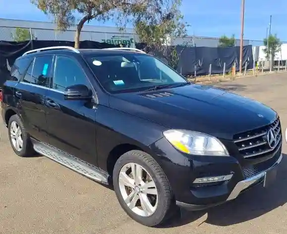 4JGDA5HB8FA516672 2015 MERCEDES-BENZ M-CLASS-0