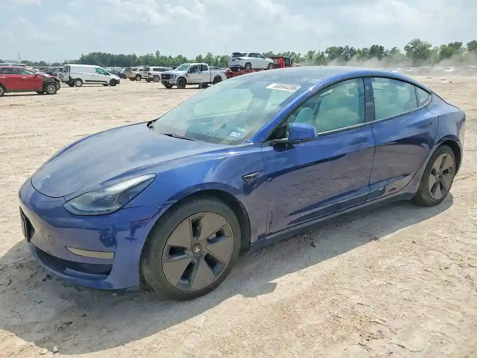 5YJ3E1EA9MF989798 2021 TESLA MODEL 3-0
