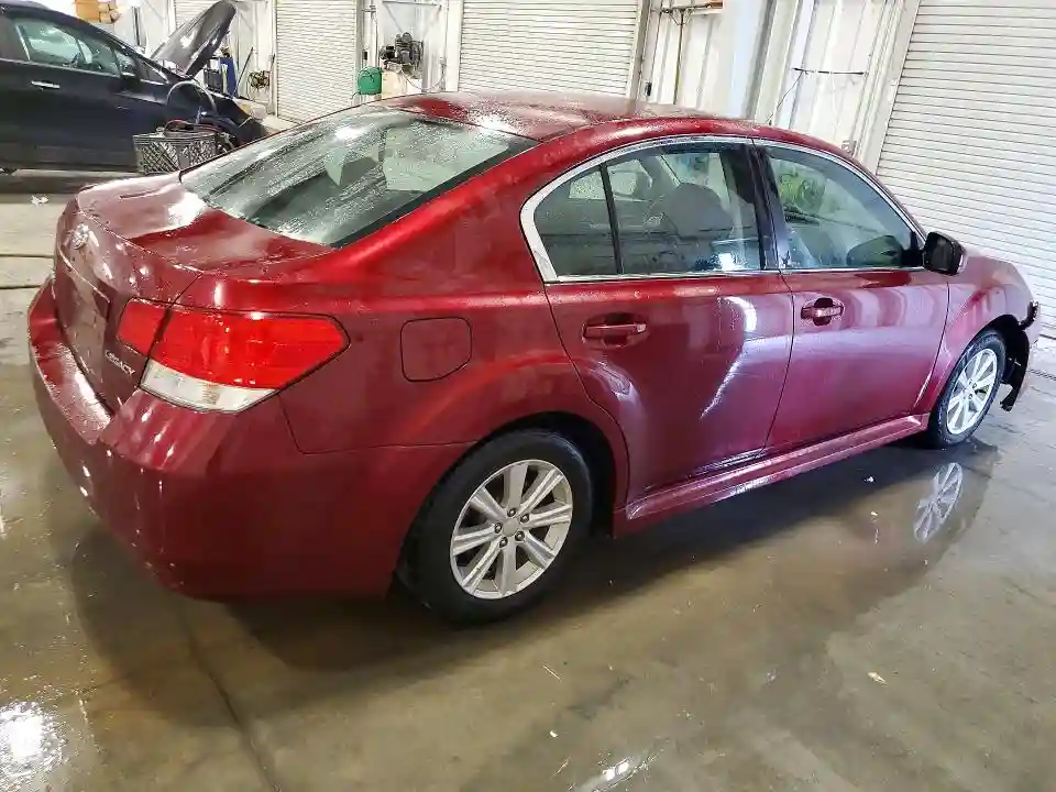 4S3BMCC60B3238866 2011 SUBARU LEGACY-2