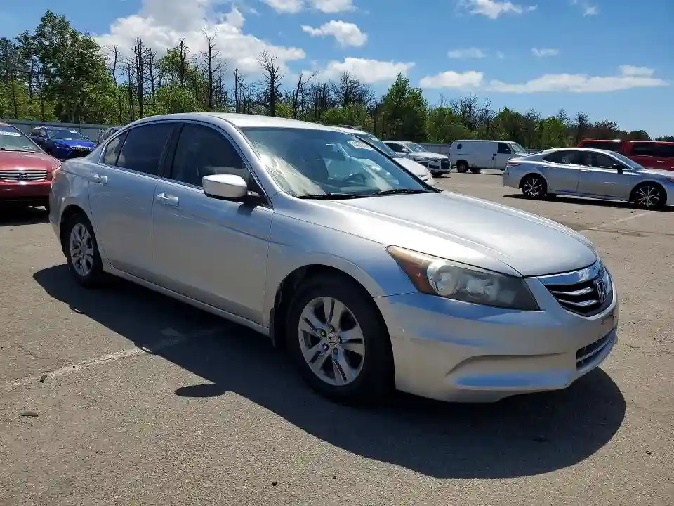 1HGCP2F6XCA083243 2012 HONDA ACCORD-3