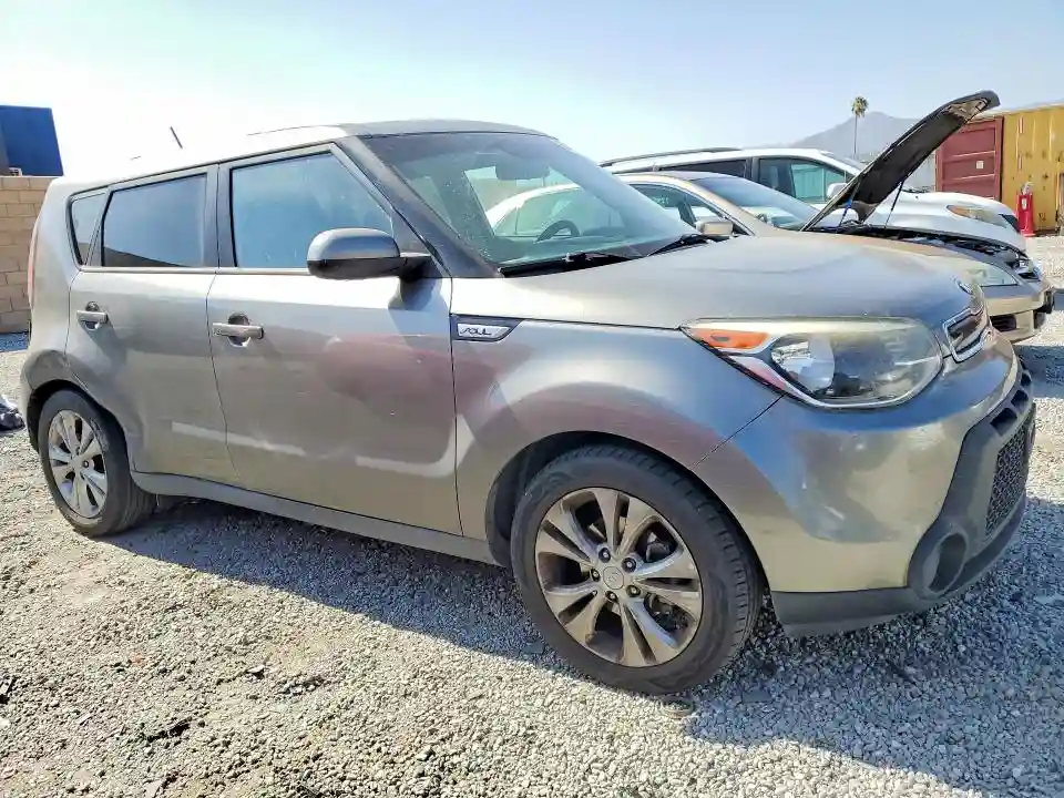 KNDJP3A57F7202958 2015 KIA SOUL-3