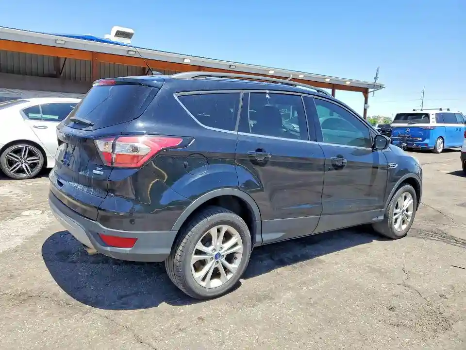 1FMCU9GD1HUC03798 2017 FORD ESCAPE-2