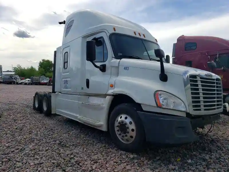 1FUJGLBG4FLGL1283 2015 FREIGHTLINER ALL OTHER-0