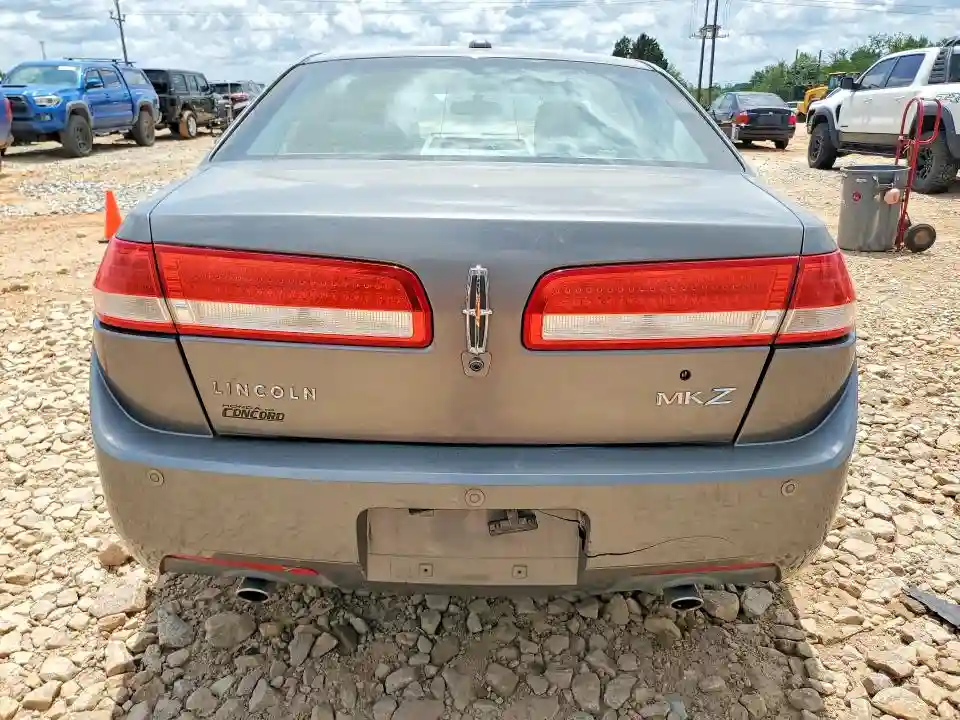 3LNHL2GC8AR643411 2010 LINCOLN MKZ-5