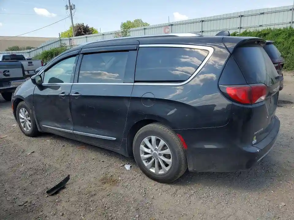 2C4RC1BG6KR626904 2019 CHRYSLER PACIFICA-1