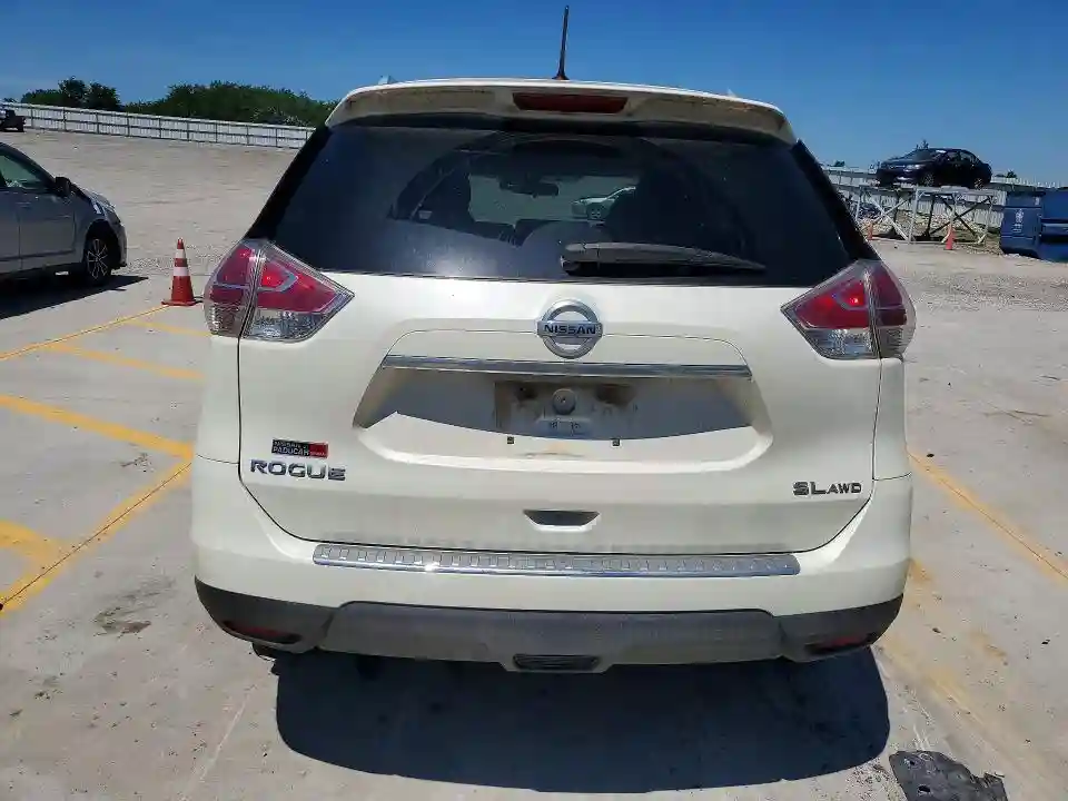 5N1AT2MV2GC810523 2016 NISSAN ROGUE-5