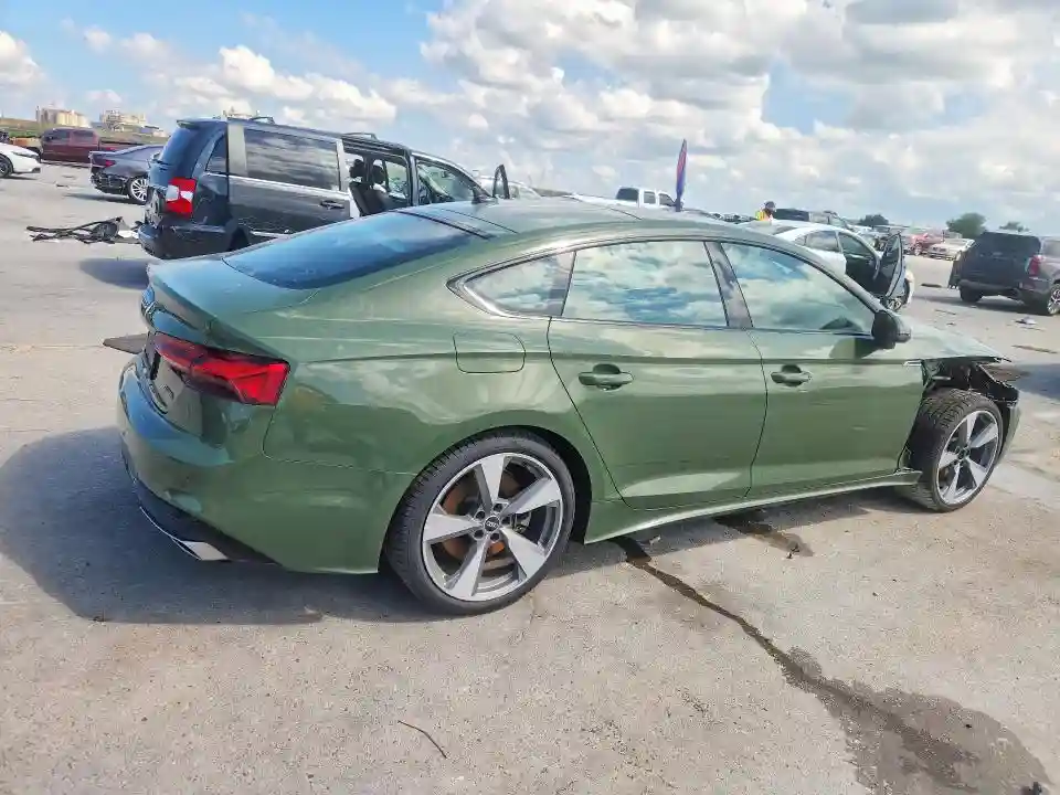 WAUFACF59MA042661 2021 AUDI A5-2