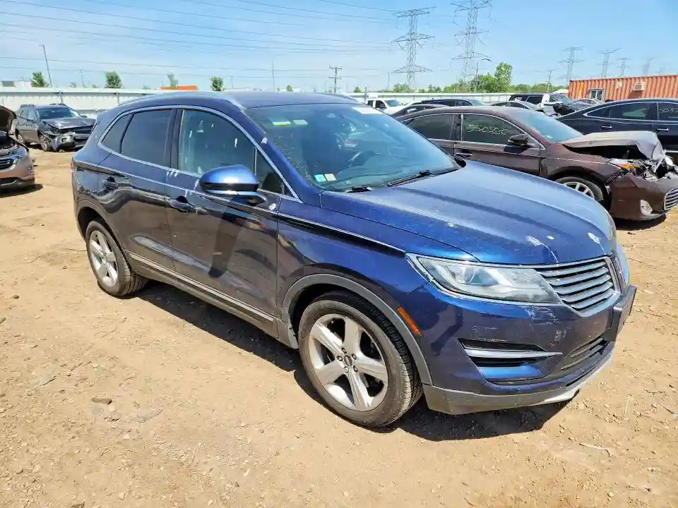 5LMCJ1C97GUJ11912 2016 LINCOLN MKC-3