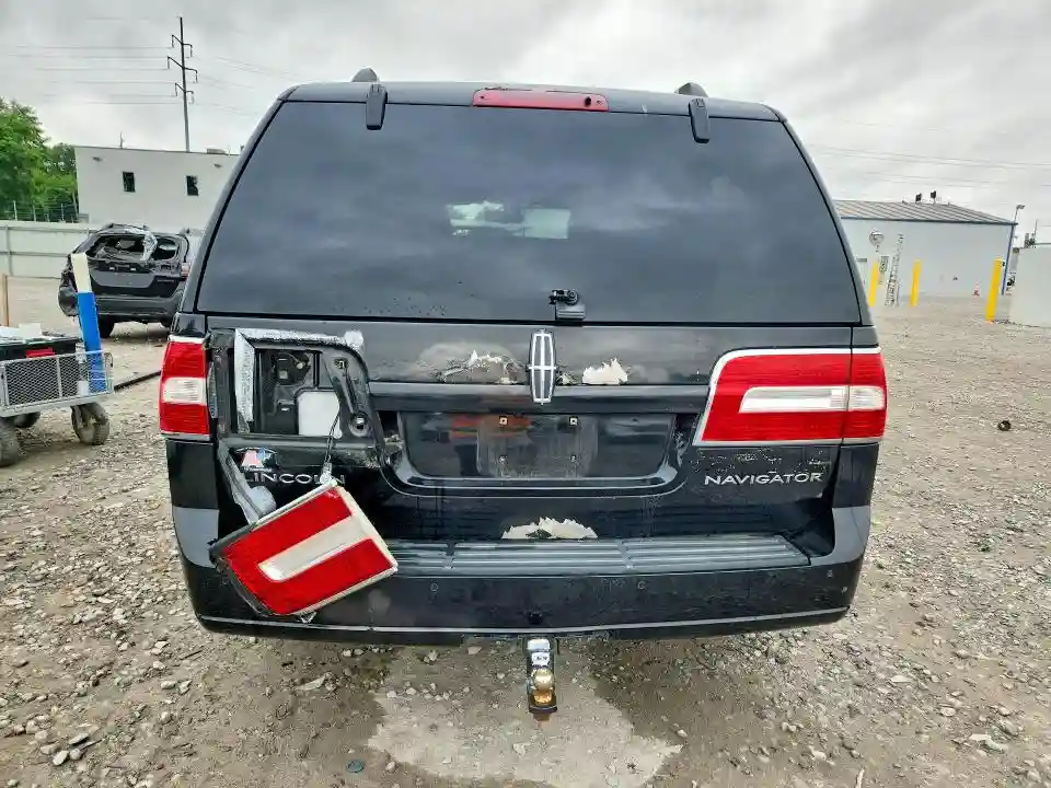 5LMJJ2J50AEJ02161 2010 LINCOLN NAVIGATOR-5