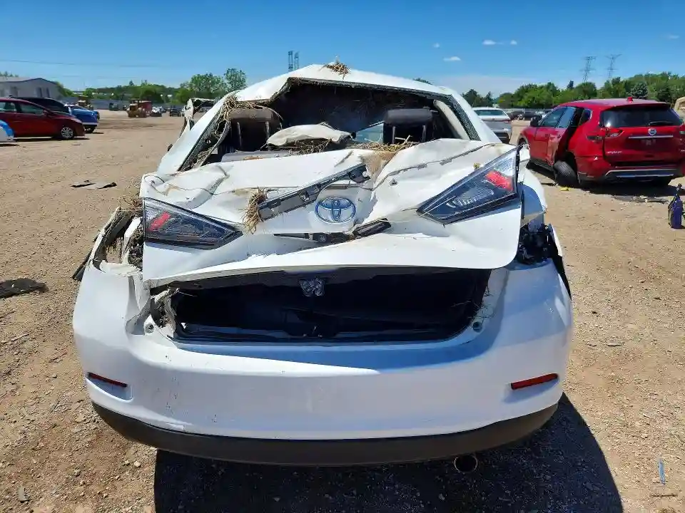 3MYDLBYV8KY506075 2019 TOYOTA YARIS-5