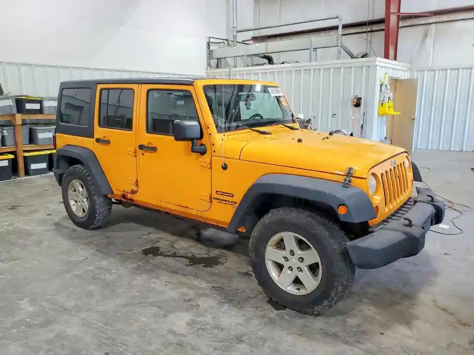 1C4BJWDG3DL557117 2013 JEEP WRANGLER-3