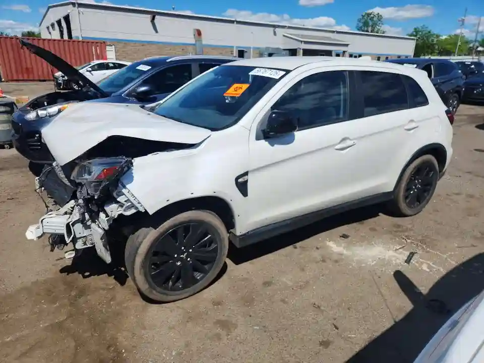 JA4APUAU4MU004568 2021 MITSUBISHI OUTLANDER-0