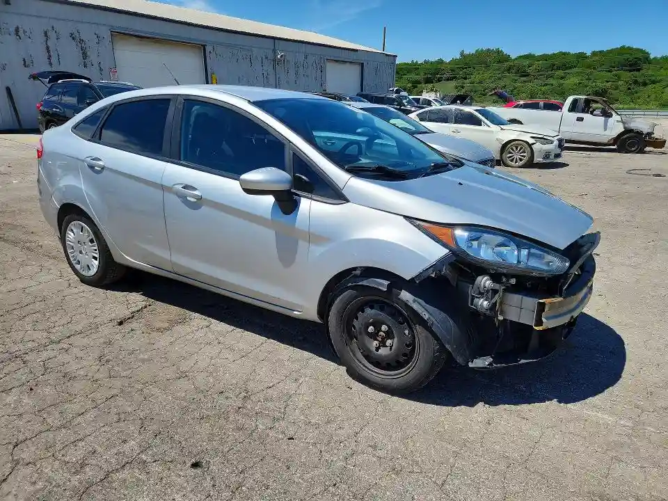 3FADP4AJ7GM126851 2016 FORD FIESTA-3