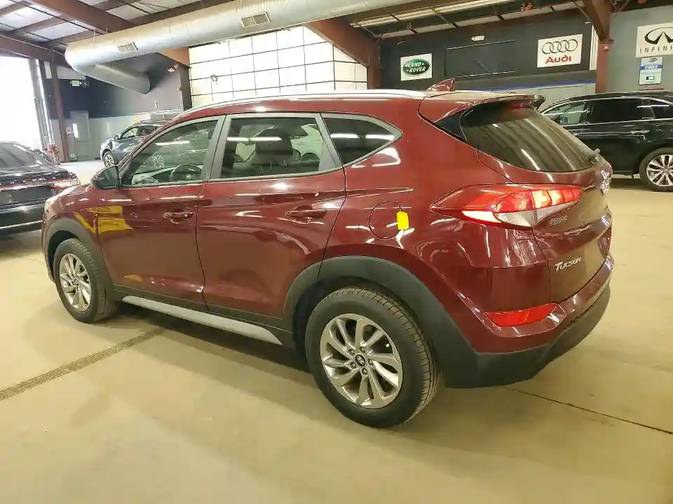 KM8J3CA49JU641586 2018 HYUNDAI TUCSON-1