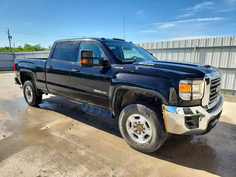1GT12NEY3KF238709 2019 GMC SIERRA-3