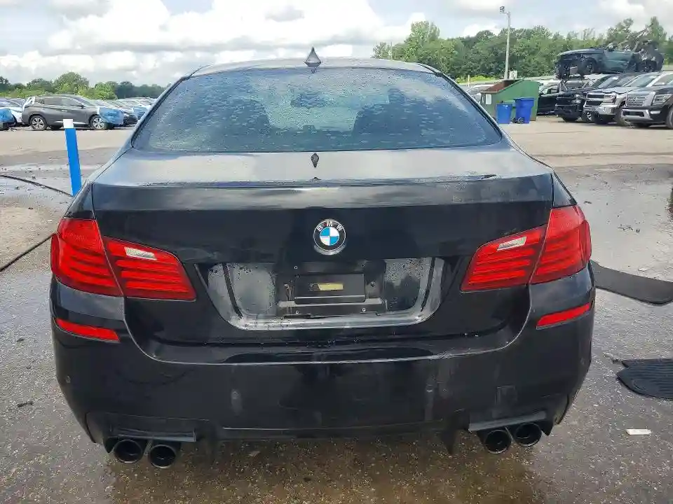 WBSFV9C50FD594784 2015 BMW M5-5