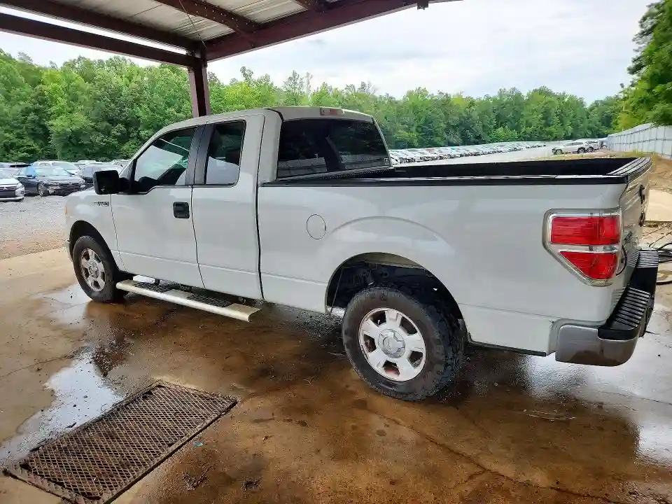 1FTEX1C86AKA13723 2010 FORD F150-1