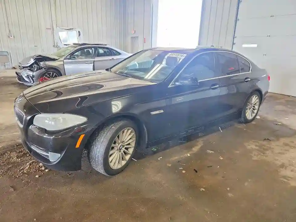 WBAFU7C59DDU71980 2013 BMW 5 SERIES-0