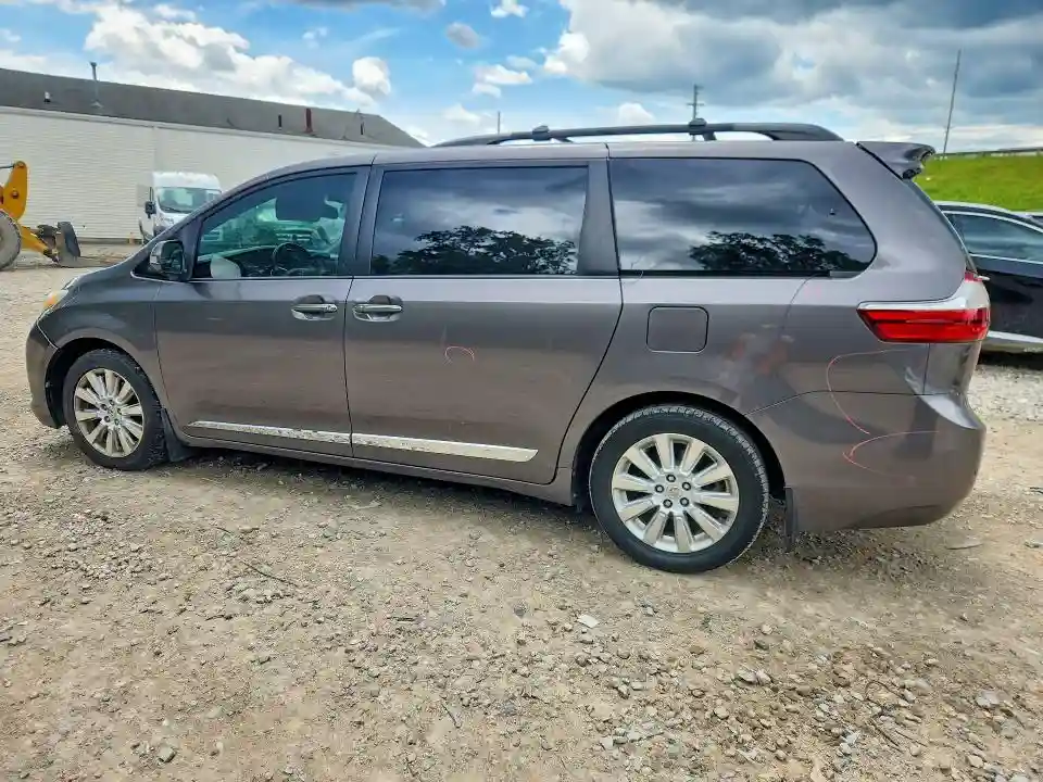 5TDYK3DC6FS572960 2015 TOYOTA SIENNA-1
