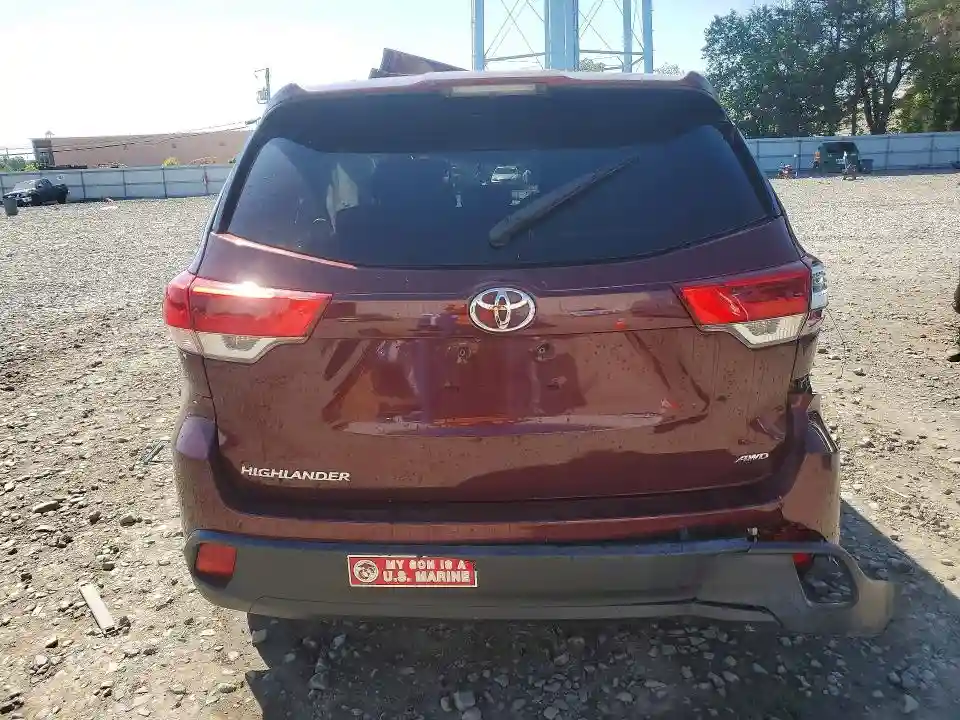 5TDBZRFH9HS411843 2017 TOYOTA HIGHLANDER-5