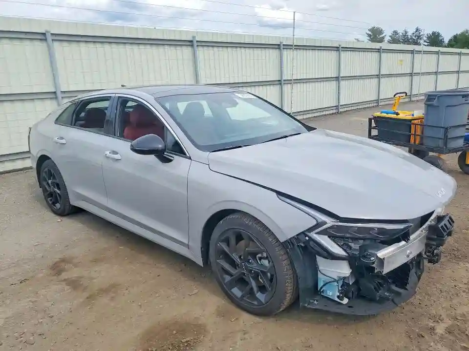 KNAG64J71T5470123 2026 KIA K5-3