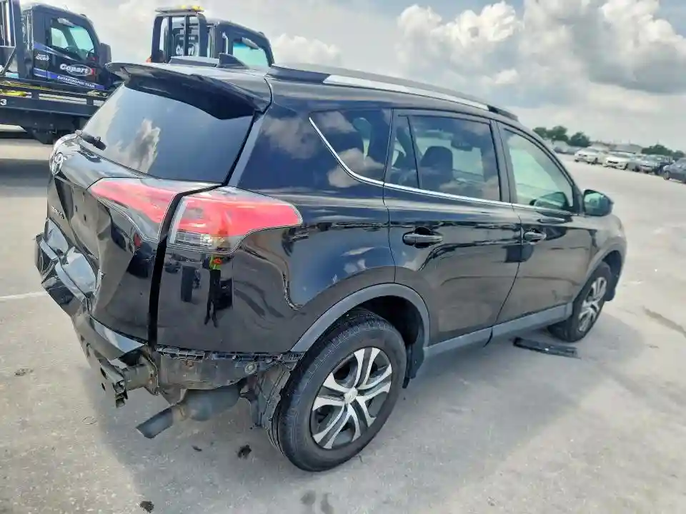 2T3ZFREV6JW519386 2018 TOYOTA RAV4-2