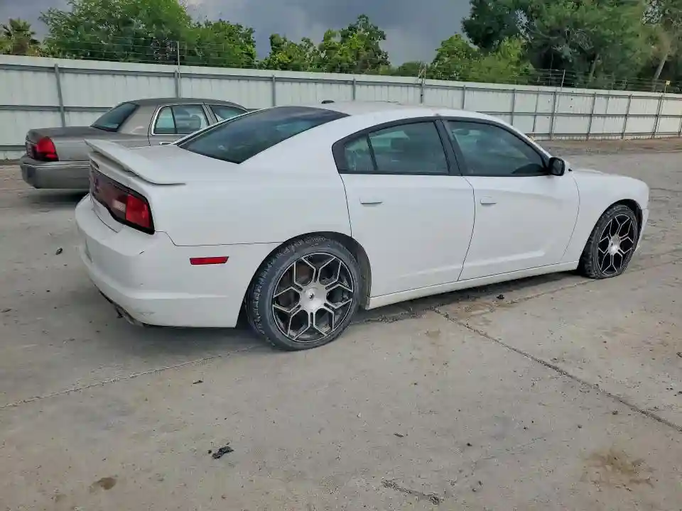 2C3CDXBG5DH545234 2013 DODGE CHARGER-2