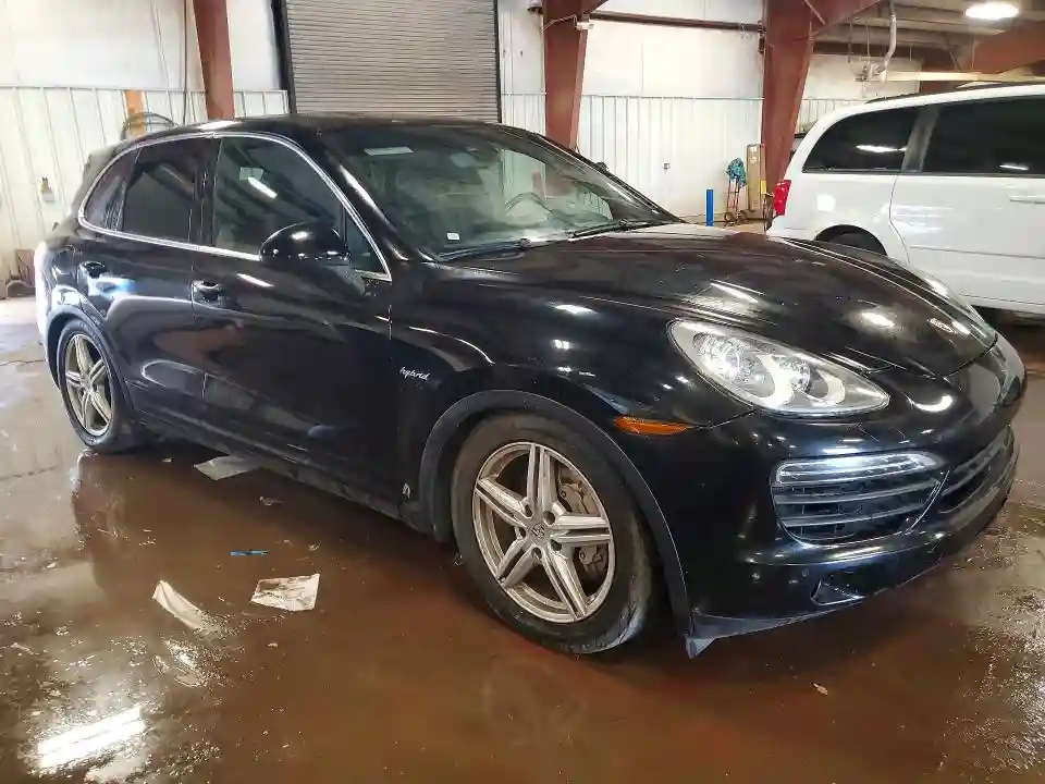 WP1AE2A26CLA90659 2012 PORSCHE CAYENNE-3