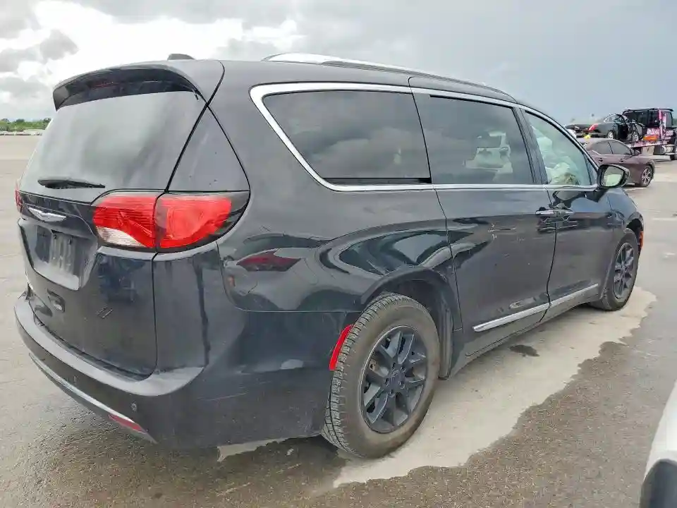 2C4RC1BG6LR268902 2020 CHRYSLER PACIFICA-2