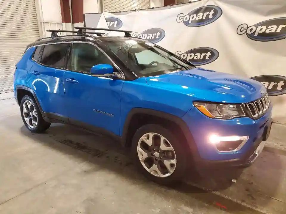 3C4NJDCBXHT671777 2017 JEEP COMPASS-3