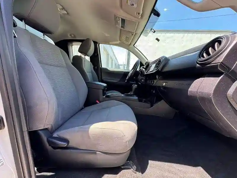 5TFRX5GNXGX059544 2016 TOYOTA TACOMA-4