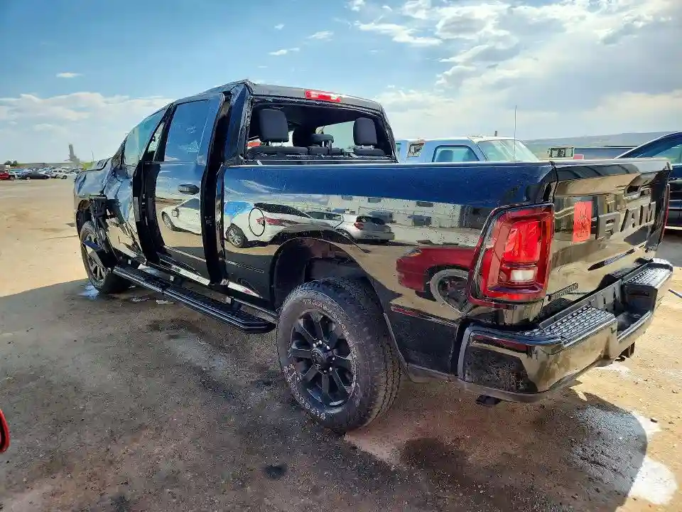 3C6UR5DJ4TG236763 2026 RAM 2500-1