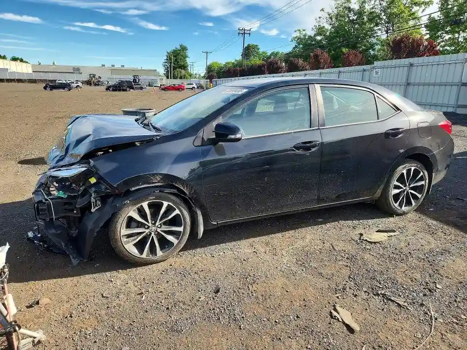2T1BURHE9JC105631 2018 TOYOTA COROLLA-0