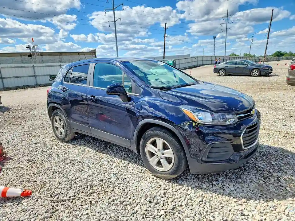 KL7CJKSB0MB314467 2021 CHEVROLET TRAX-3