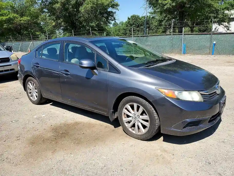 2HGFB2F95CH531069 2012 HONDA CIVIC-3