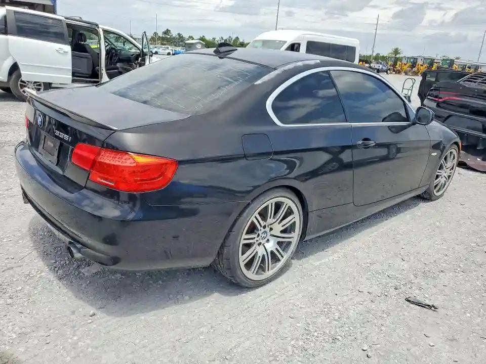 WBAKG7C58BE598023 2011 BMW 3 SERIES-2