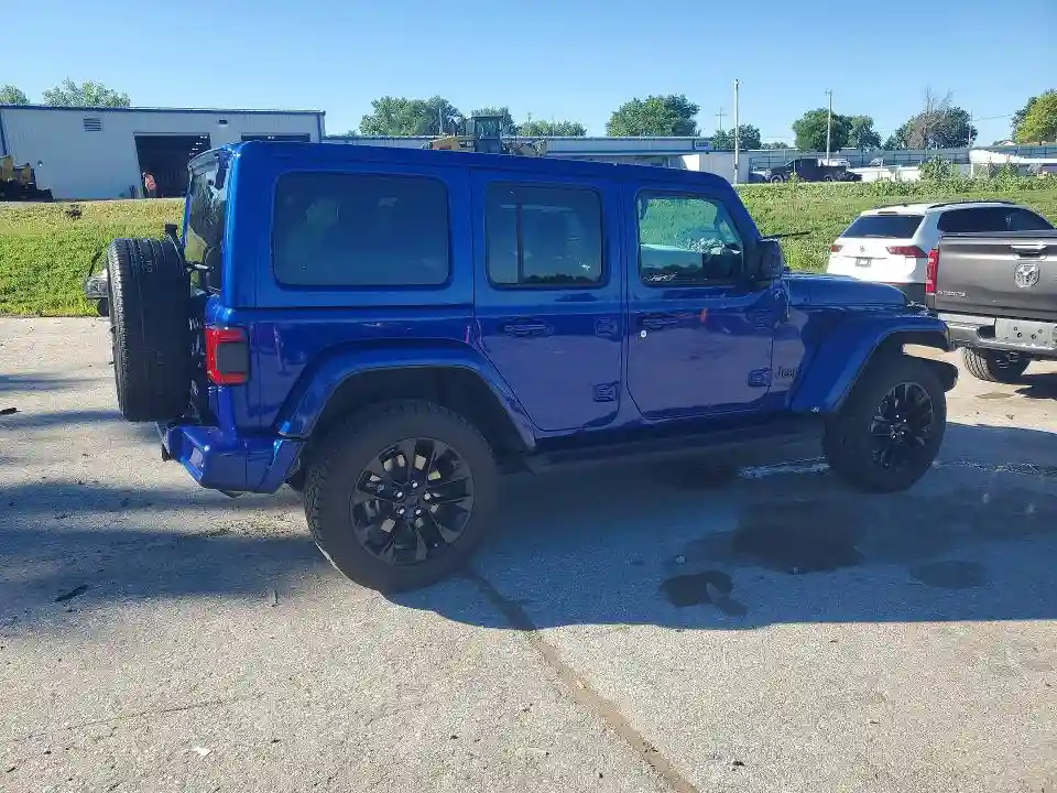 1C4HJXEN2LW329538 2020 JEEP WRANGLER-2