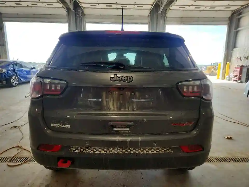 3C4NJDDNXPT549878 2023 JEEP COMPASS-5