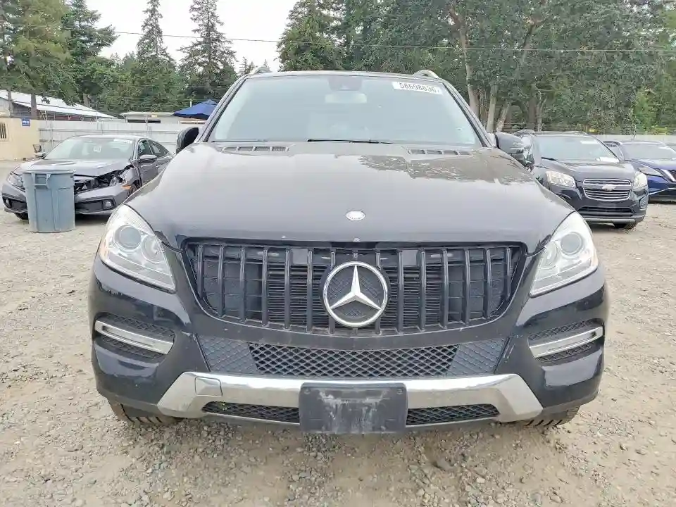 4JGDA5HB0CA063076 2012 MERCEDES-BENZ M-CLASS-4