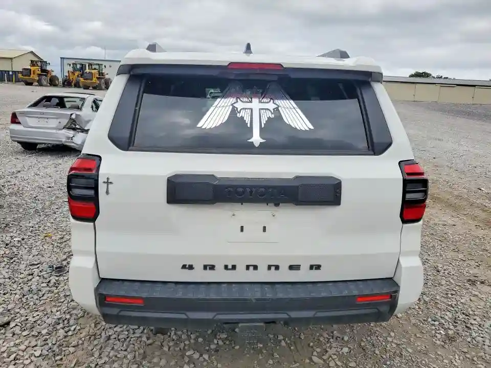 JTEVA5BR9S5010068 2025 TOYOTA 4RUNNER-5