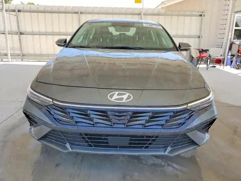 KMHLS4DG8SU039822 2025 HYUNDAI ELANTRA-4