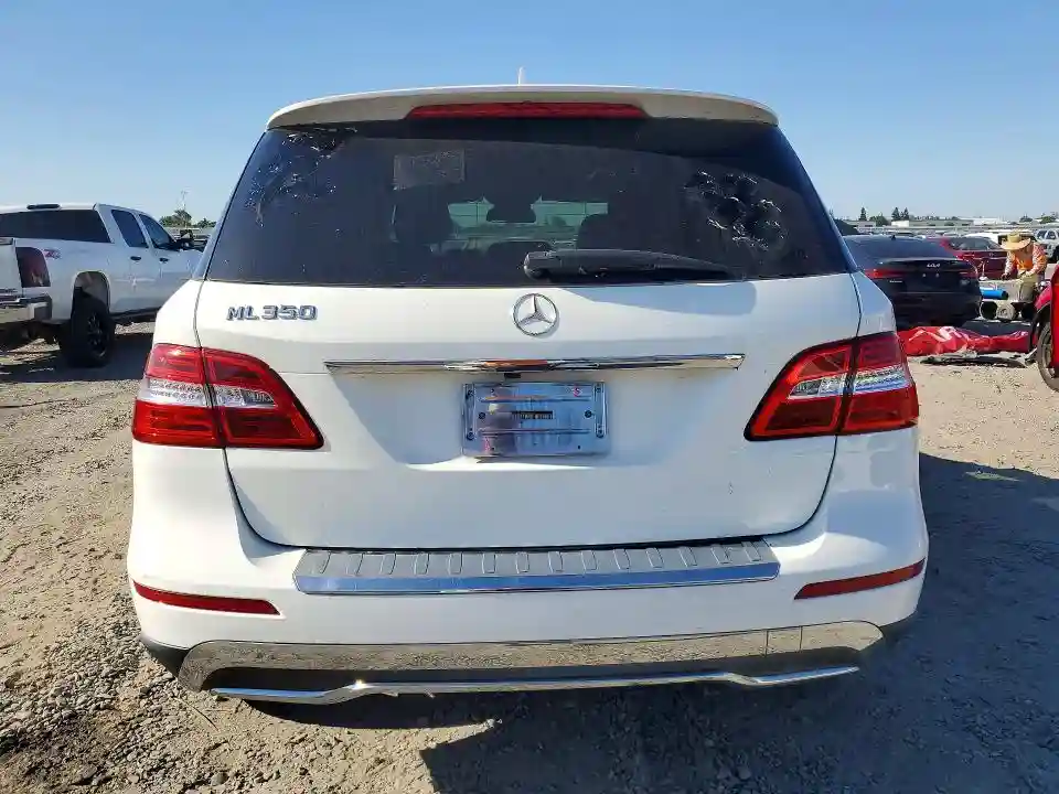 4JGDA5JB0EA426621 2014 MERCEDES-BENZ M-CLASS-5