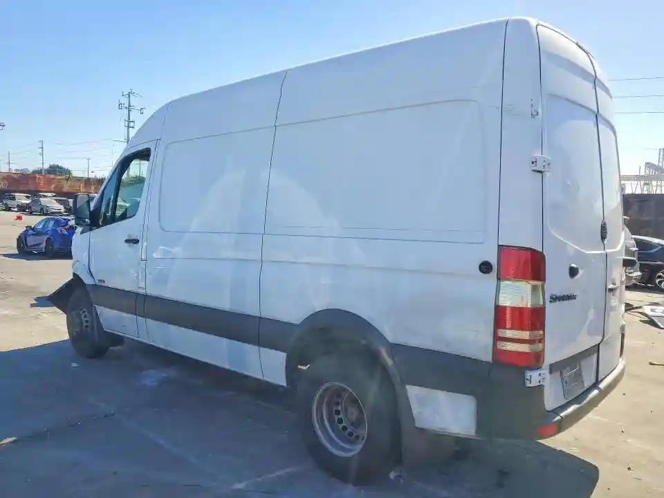 WD3PF0CC1D5725970 2013 MERCEDES-BENZ SPRINTER 3-1