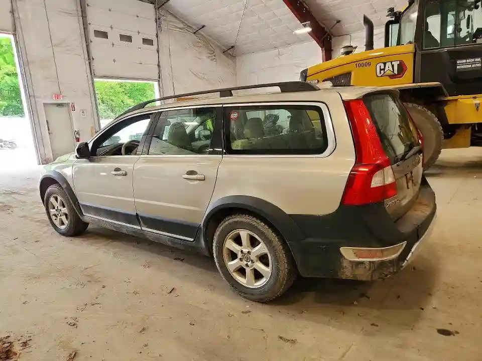 YV4940BZ9B1096972 2011 VOLVO XC70-1