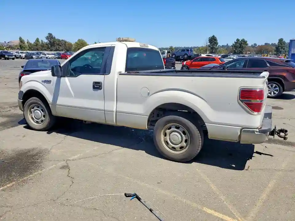 1FTMF1CM1CFC37571 2012 FORD F150-1