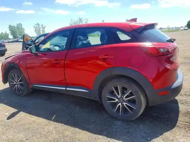 JM1DKFD76J0330412 2018 MAZDA CX-3-1
