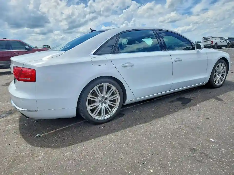 WAURGAFD0EN004589 2014 AUDI A8-2