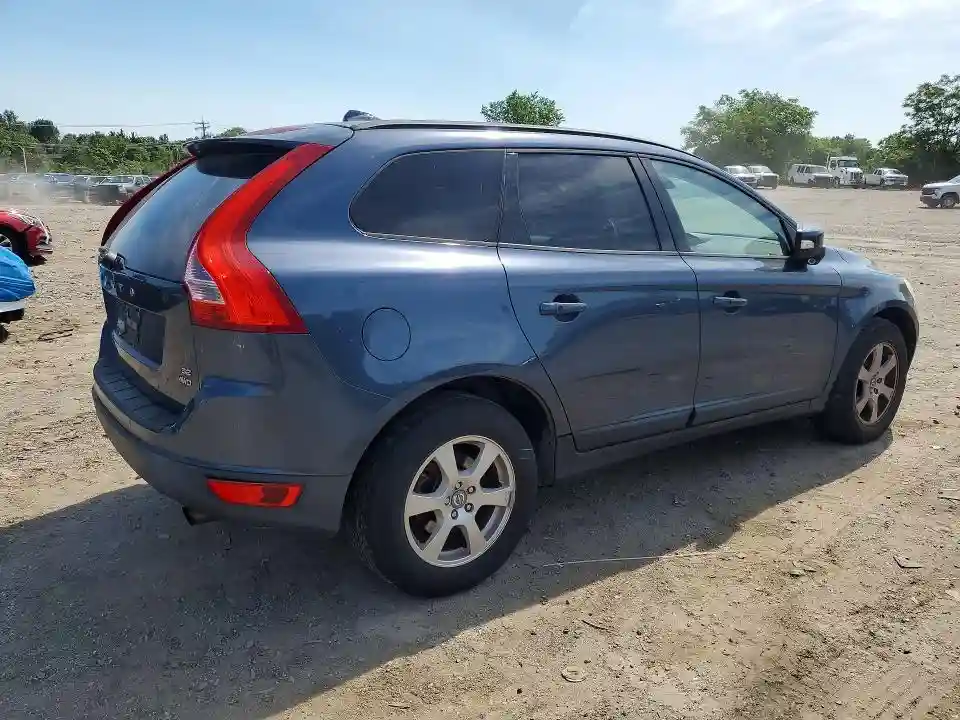 YV4982DZ3A2107471 2010 VOLVO XC60-2