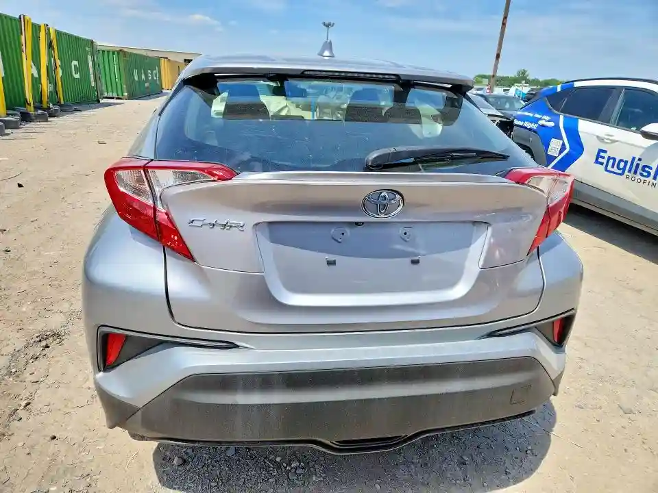 JTNKHMBXXK1022874 2019 TOYOTA C-HR-5