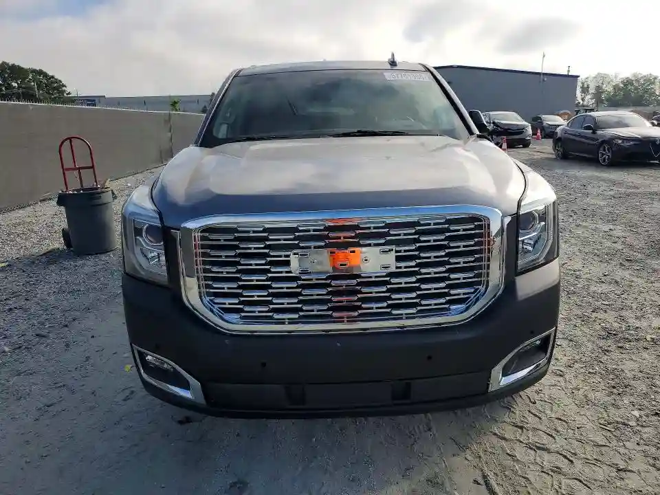 1GKS1GKC1JR293706 2018 GMC YUKON-4